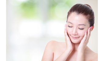 プチプラなのに実力は高い！コスパの良い化粧水3選